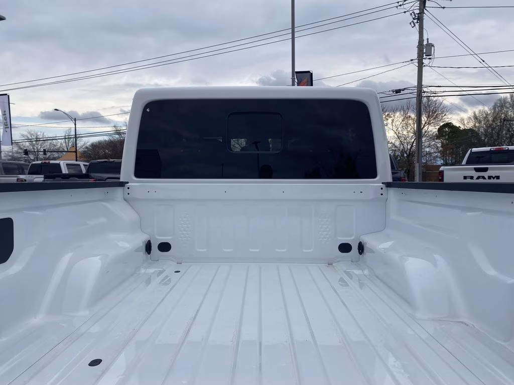 2026 Bright White Clearcoat Jeep Gladiator Mojave X 4X4 Truck