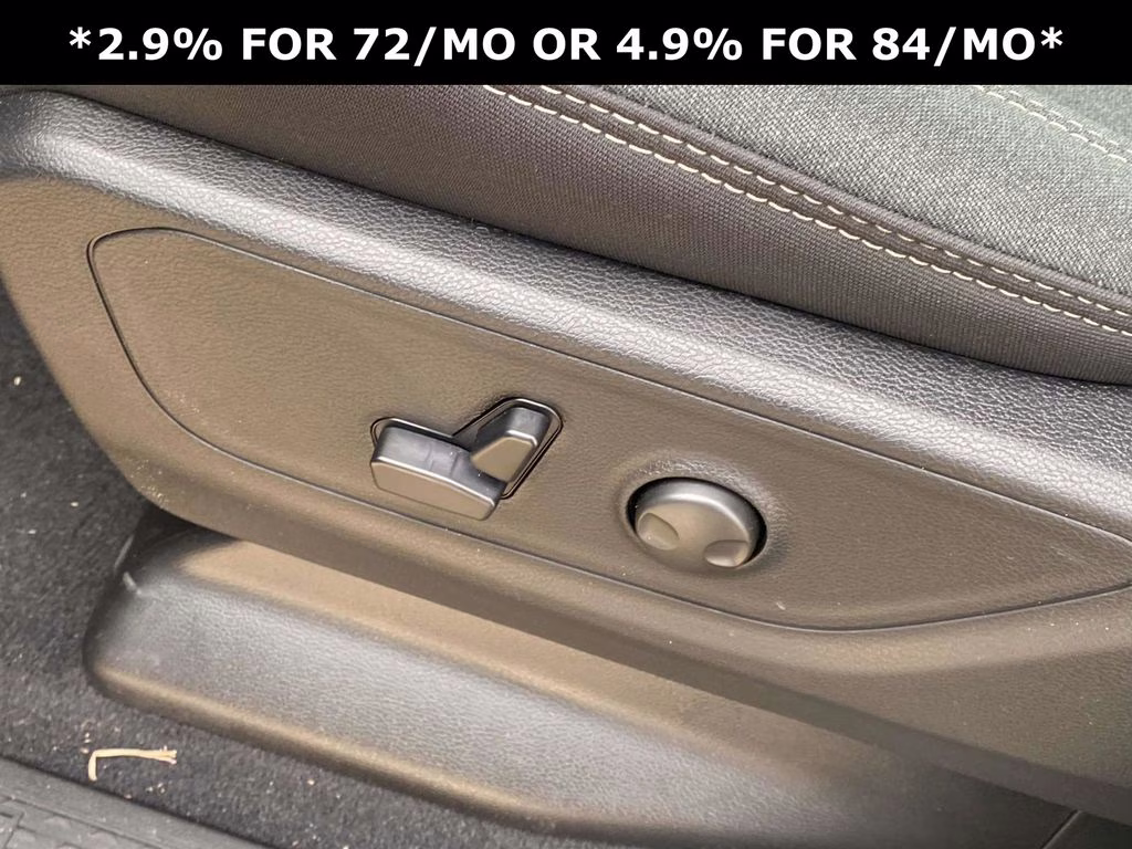 2026 Canyon Lake Ram 1500 Big Horn/Lone Star 4X4 Truck