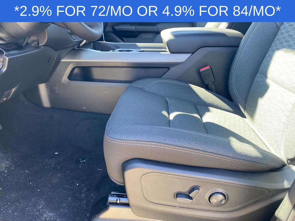 2026 Diamond Black Crystal Pearlcoat Ram 1500 Big Horn/Lone Star 4X4 Truck