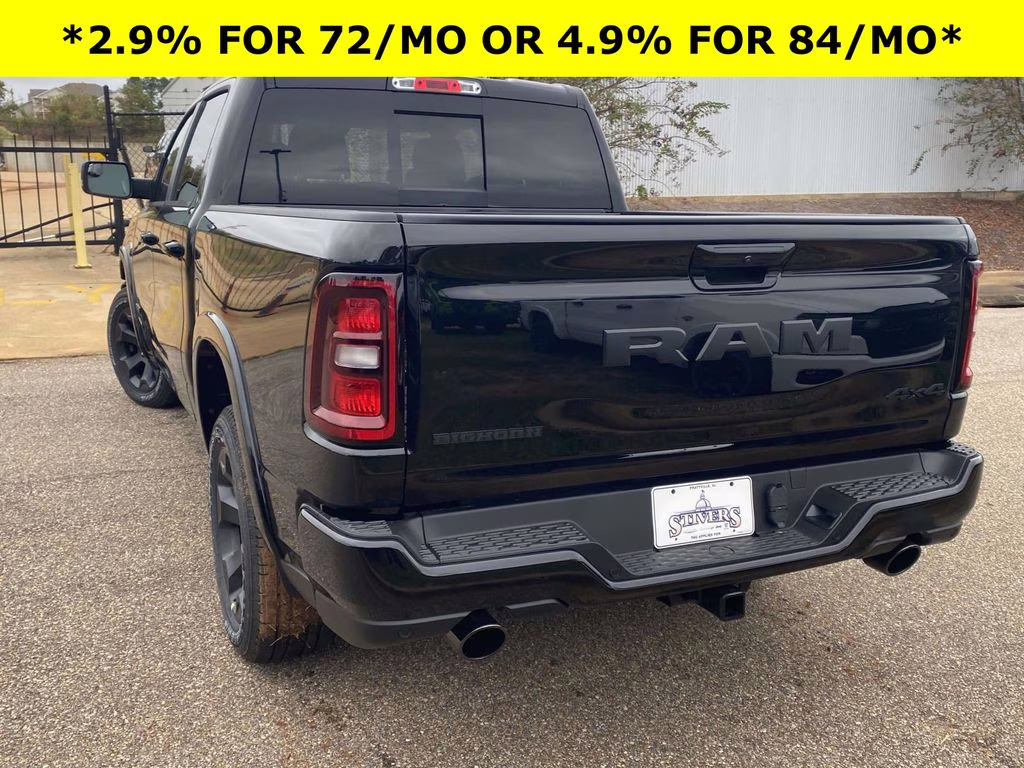 2026 Diamond Black Crystal Pearlcoat Ram 1500 Big Horn/Lone Star 4X4 Truck