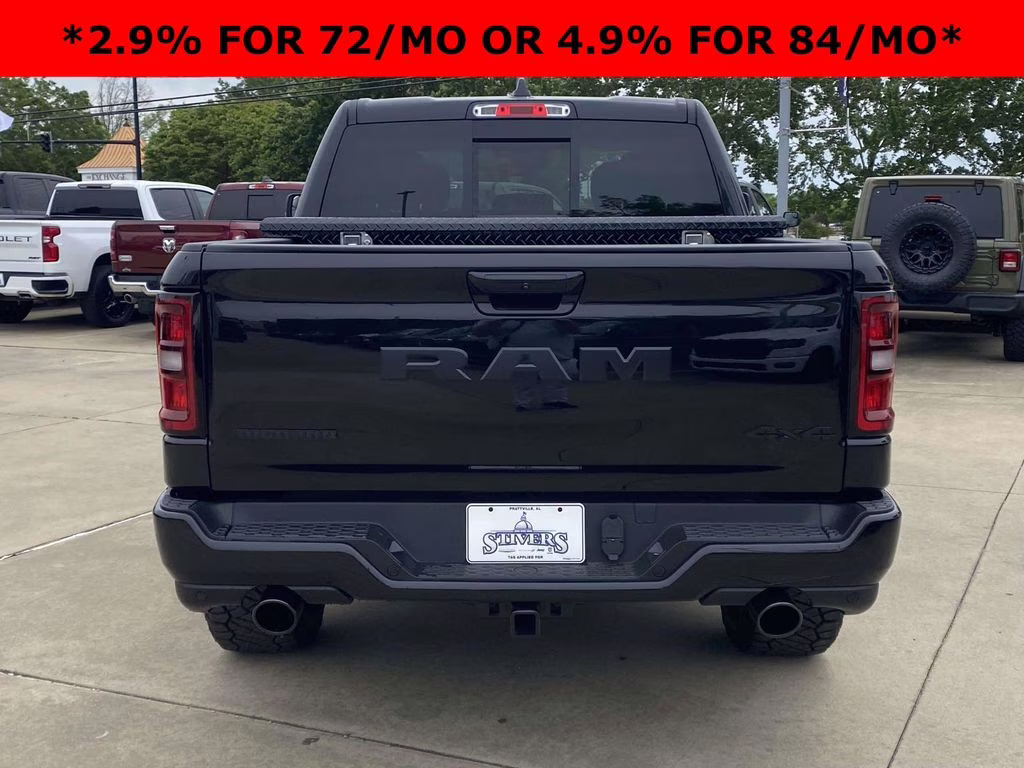 2026 Diamond Black Crystal Pearlcoat Ram 1500 Big Horn/Lone Star 4X4 Truck