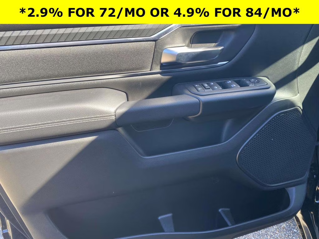 2026 Diamond Black Crystal Pearlcoat Ram 1500 Big Horn/Lone Star 4X4 Truck