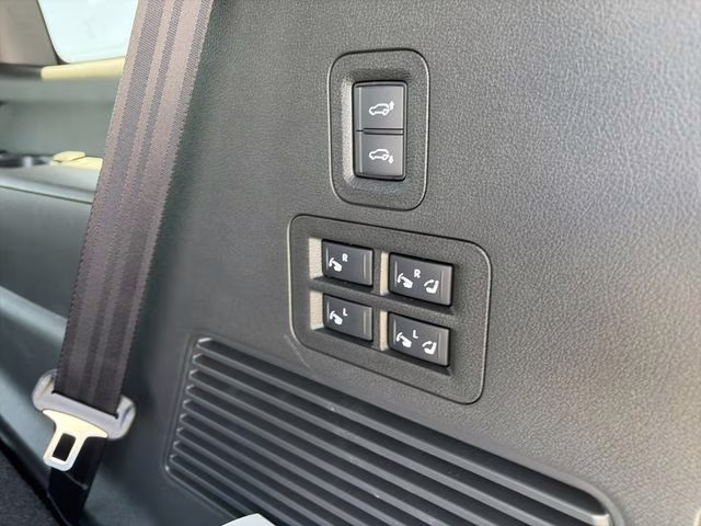 2025 Alpine Metallic Nissan Armada PRO-4X 4X4 SUV