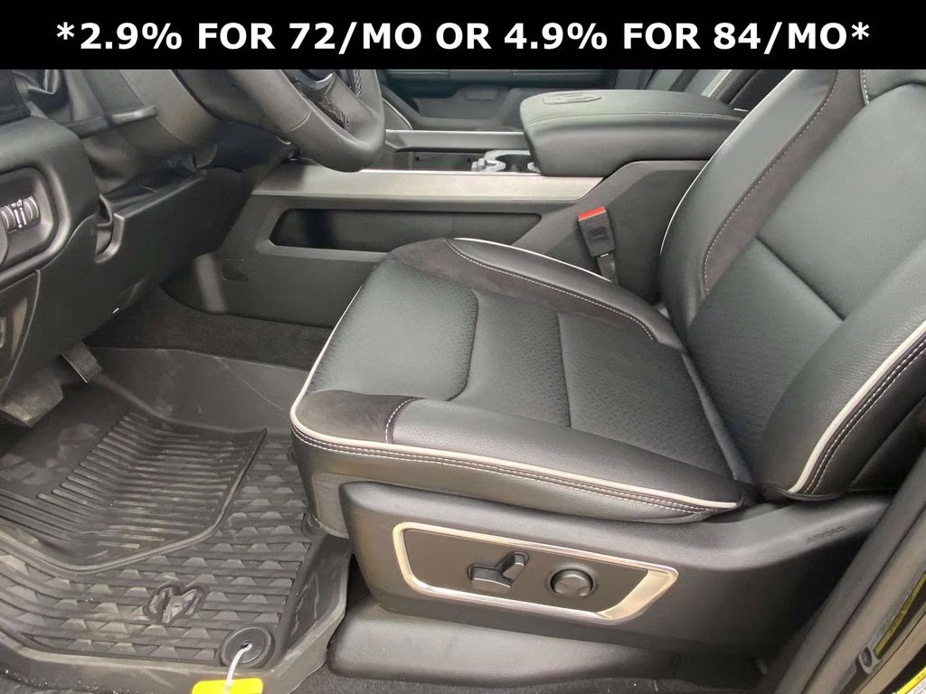 2026 Diamond Black Crystal Pearlcoat Ram 1500 Laramie 4X4 Truck