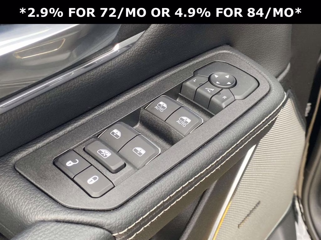 2026 Diamond Black Crystal Pearlcoat Ram 1500 Laramie 4X4 Truck