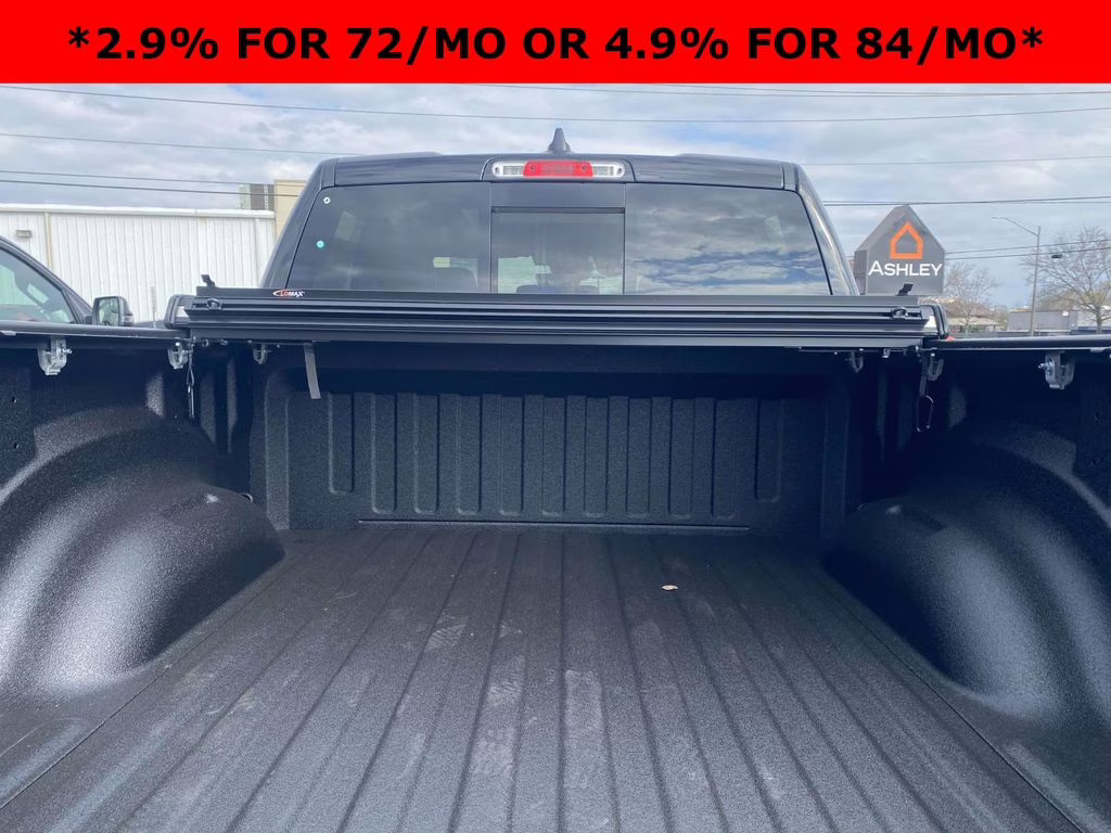 2026 Diamond Black Crystal Pearlcoat Ram 1500 Laramie 4X4 Truck