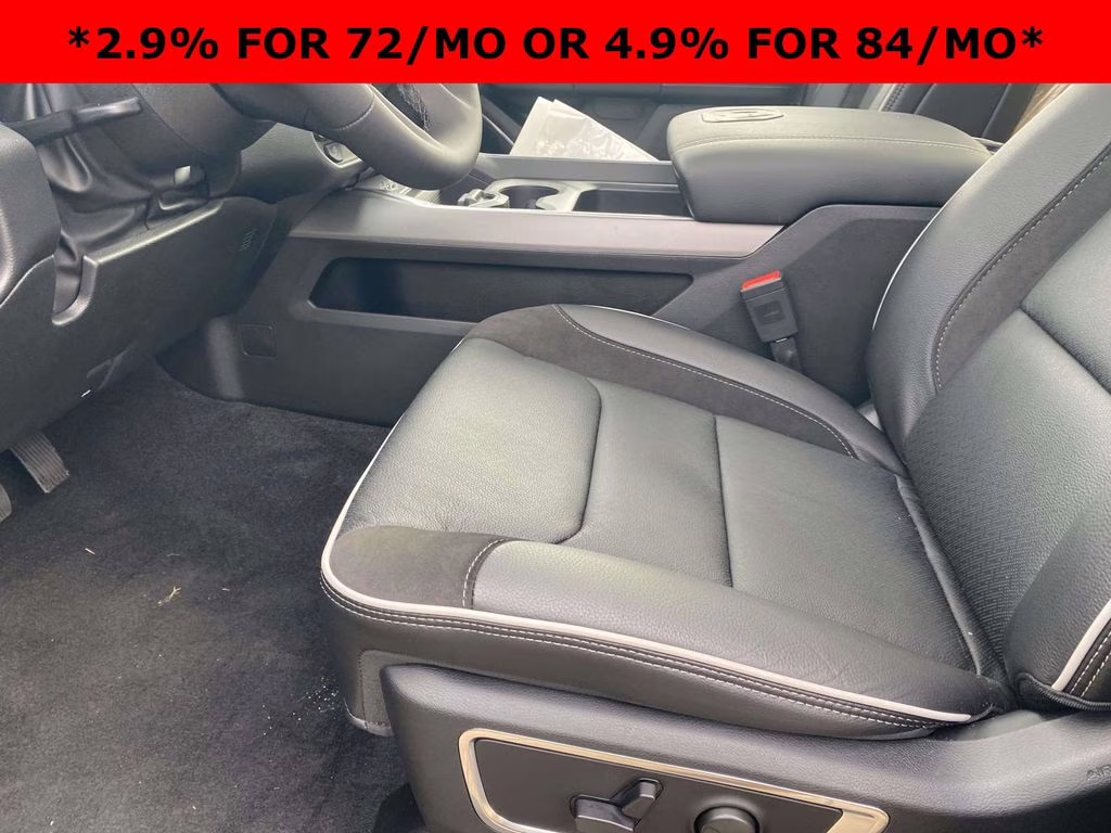 2026 Diamond Black Crystal Pearlcoat Ram 1500 Laramie 4X4 Truck