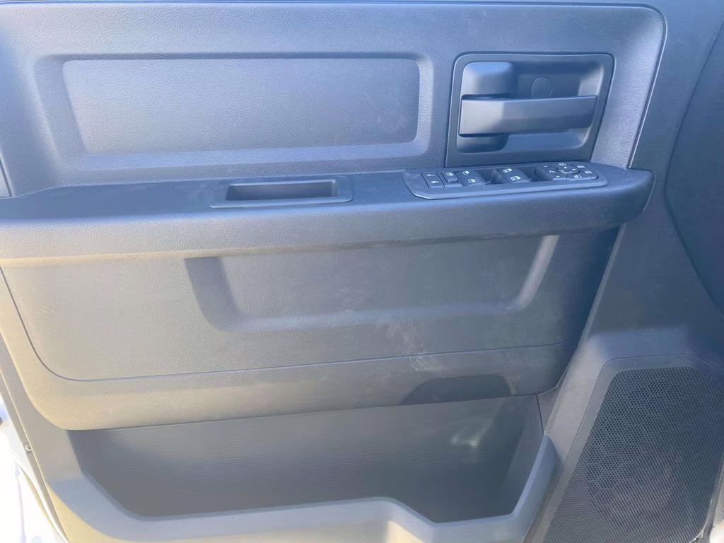 2026 Bright White Clearcoat Ram 2500 Tradesman 4X4 Truck