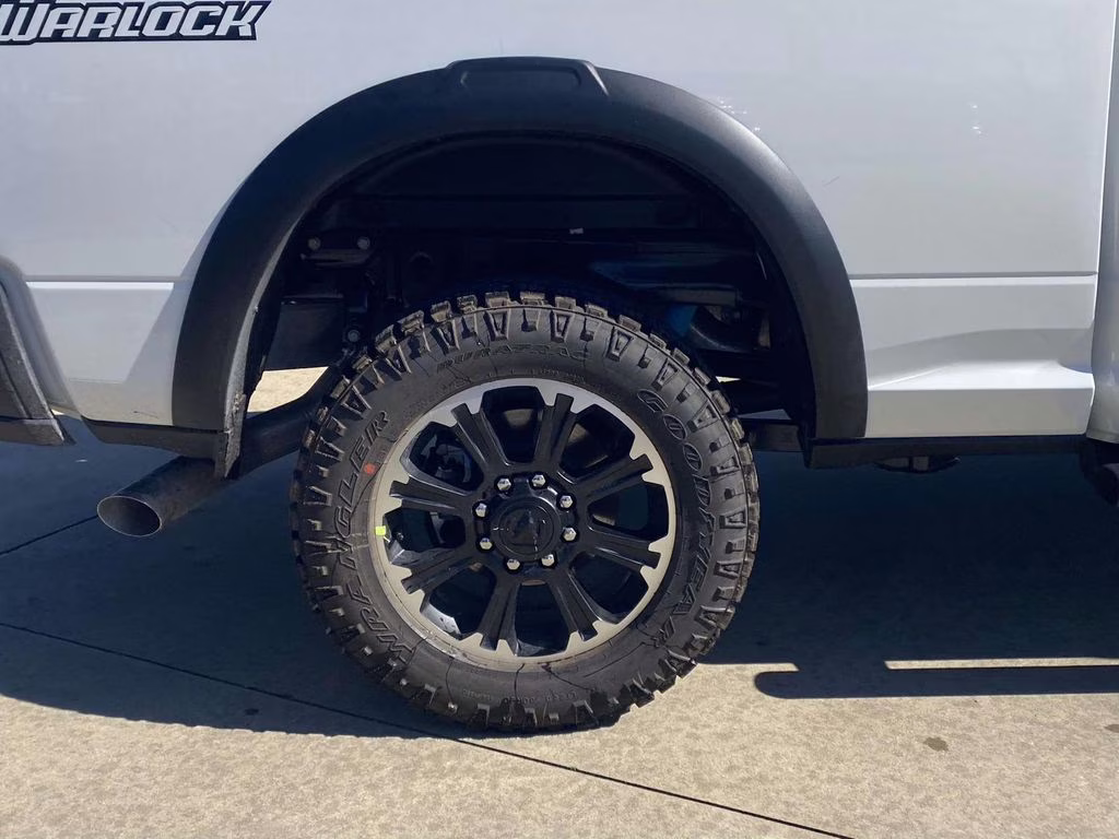 2026 Bright White Clearcoat Ram 2500 Tradesman 4X4 Truck