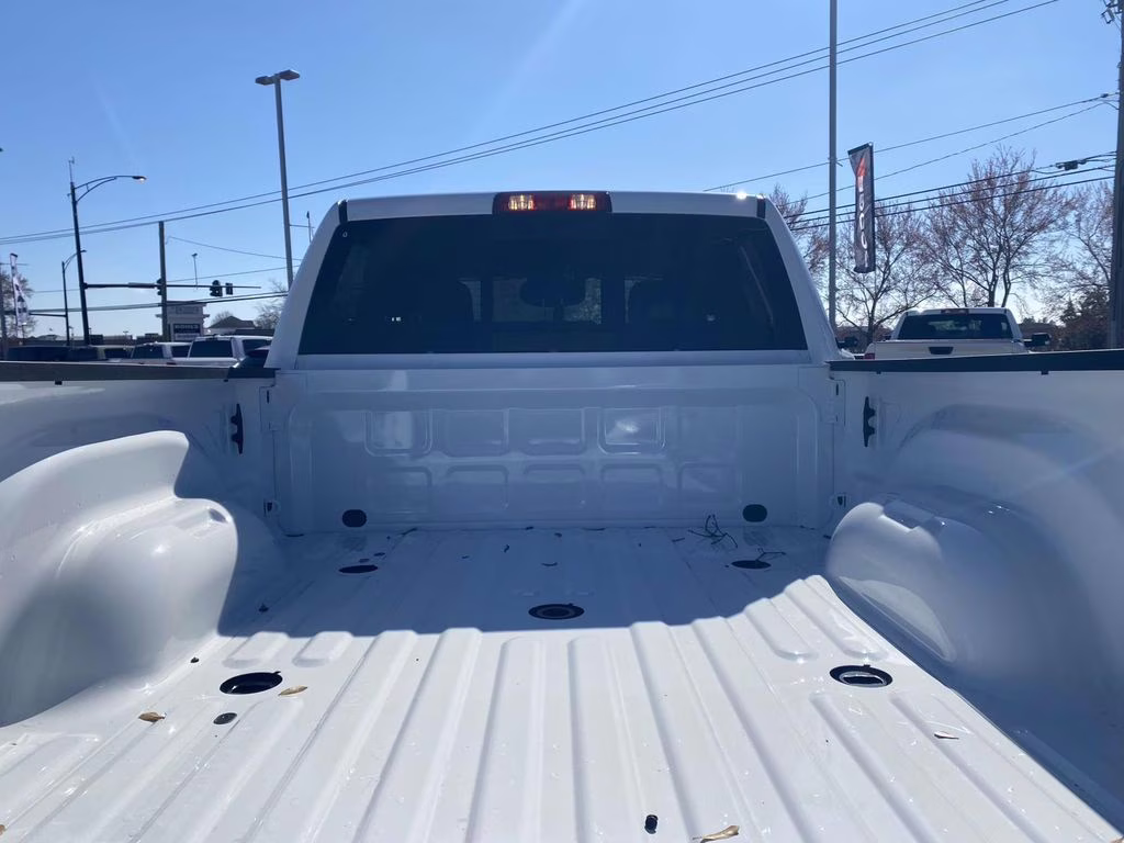 2026 Bright White Clearcoat Ram 2500 Tradesman 4X4 Truck