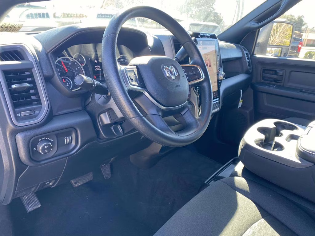 2026 Bright White Clearcoat Ram 2500 Tradesman 4X4 Truck