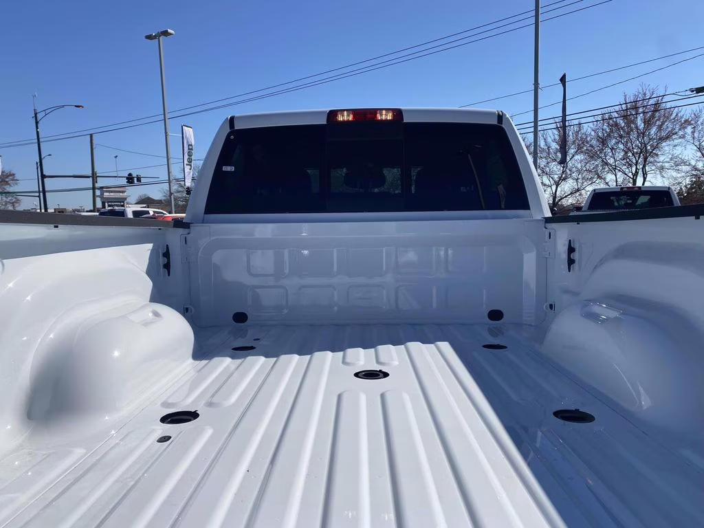 2026 Bright White Clearcoat Ram 2500 Tradesman 4X4 Truck