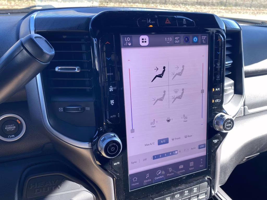 2026 Diamond Black Crystal Pearlcoat Ram 3500 Big Horn 4X4 Truck