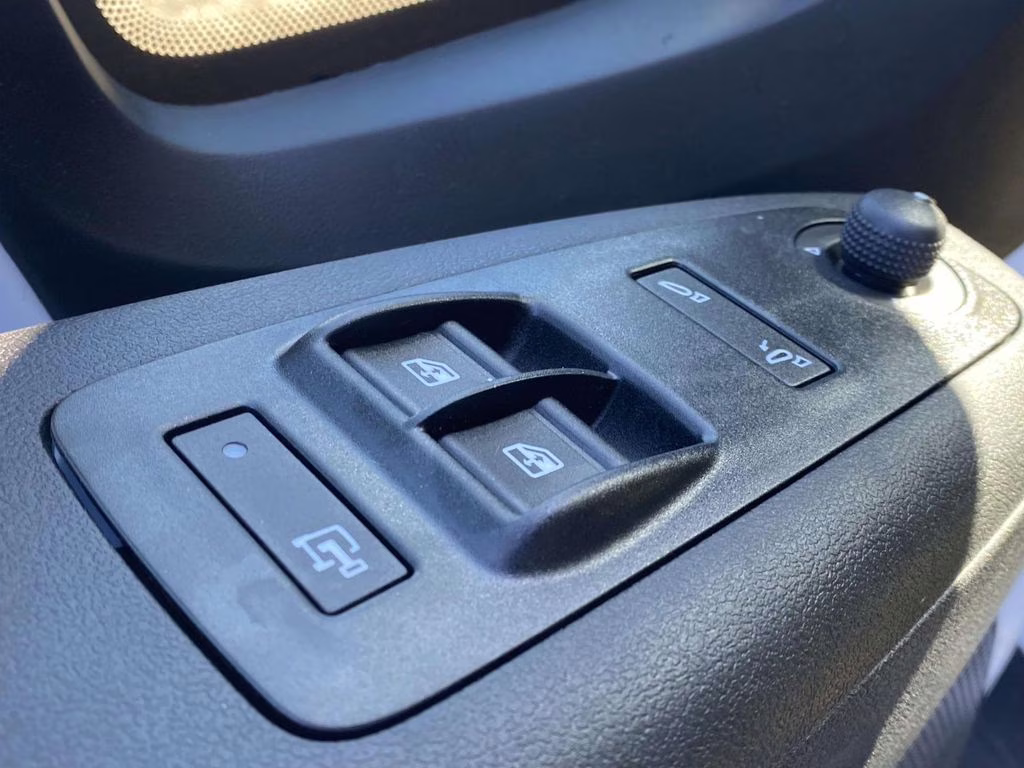 2026 Bright White Clearcoat Ram ProMaster 1500 Base FWD Van