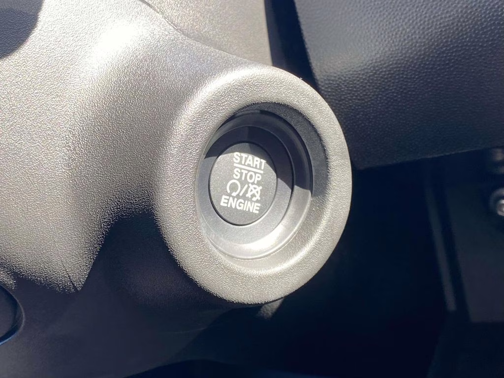 2026 Bright White Clearcoat Ram ProMaster 1500 Base FWD Van