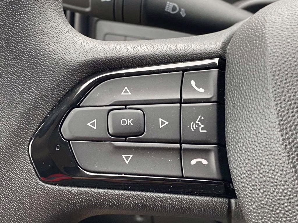 2025 Bright White Clearcoat Ram ProMaster 2500 High Roof FWD Van