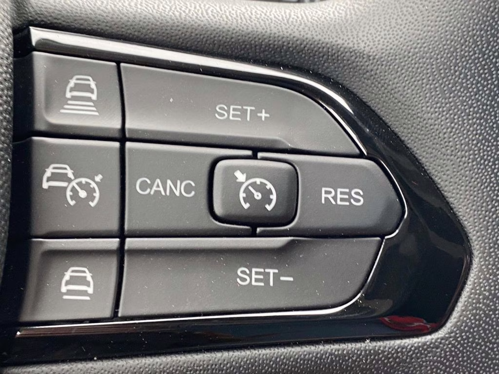 2025 Bright White Clearcoat Ram ProMaster 2500 High Roof FWD Van