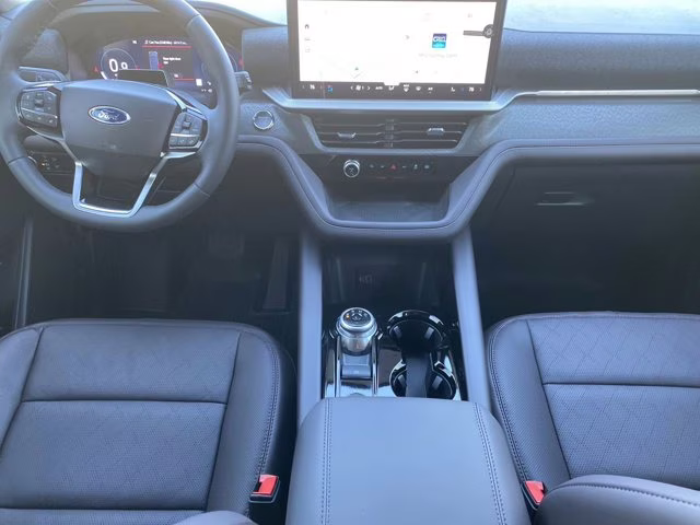 2026 Star White Metallic Tri-Coat Ford Explorer Platinum RWD SUV