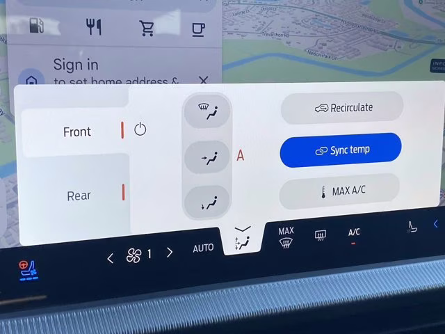 2026 Star White Metallic Tri-Coat Ford Explorer Platinum RWD SUV