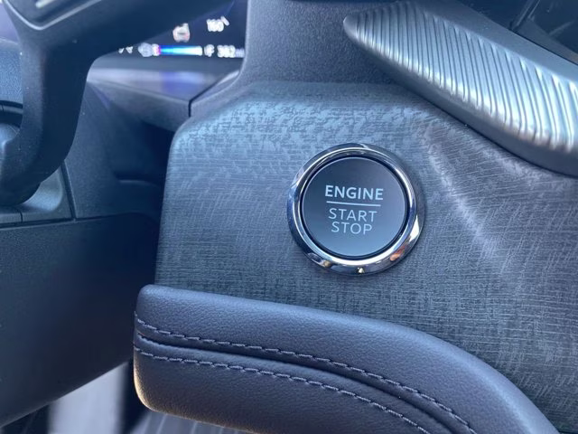 2026 Star White Metallic Tri-Coat Ford Explorer Platinum RWD SUV