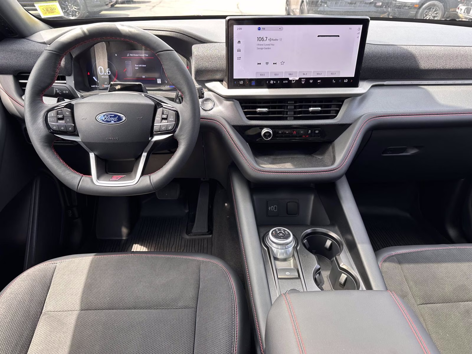 2026 Ford Explorer ST - Photo 19