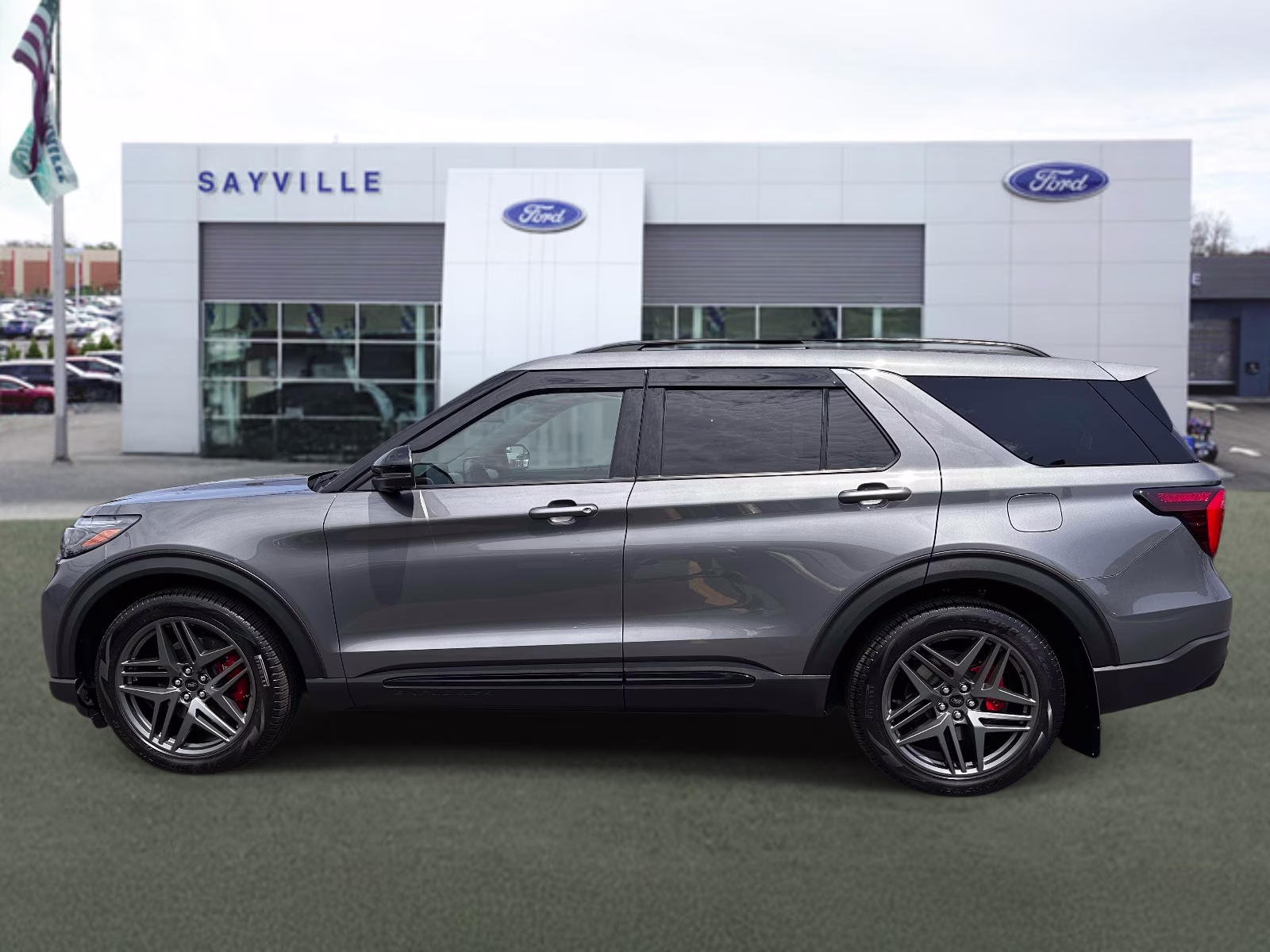 2026 Ford Explorer ST - Photo 2