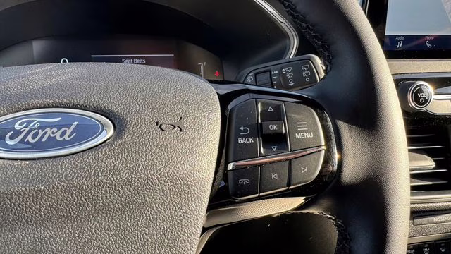 2026 Oxford White Ford Escape Active AWD SUV