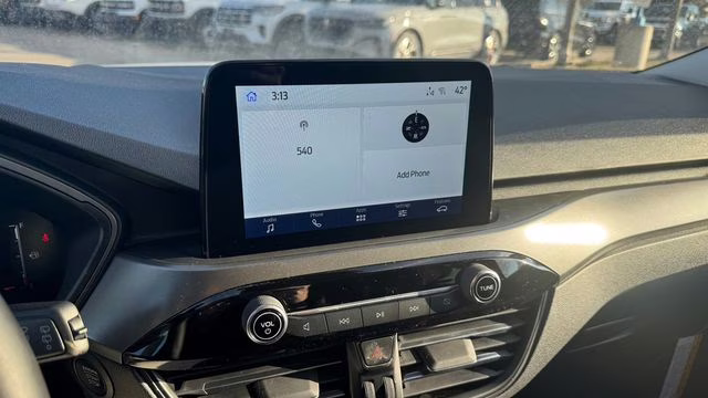 2026 Oxford White Ford Escape Active AWD SUV