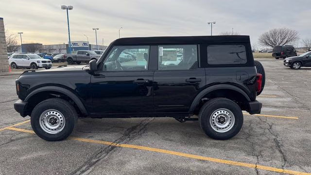 2025 Shadow Black Ford Bronco Base 4X4 SUV
