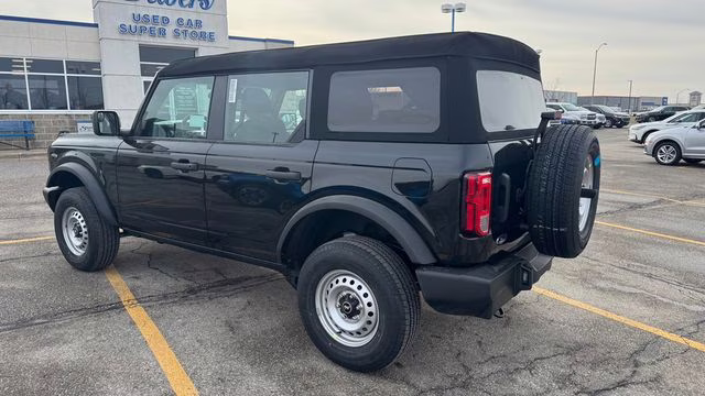 2025 Shadow Black Ford Bronco Base 4X4 SUV