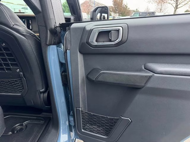 2025 Azure Gray Metallic Tri-Coat Ford Bronco Big Bend 4X4 SUV