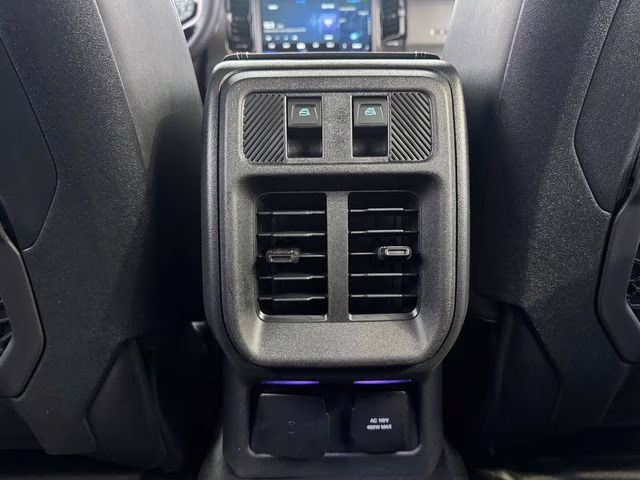 2025 Azure Gray Metallic Tri-Coat Ford Bronco Big Bend 4X4 SUV