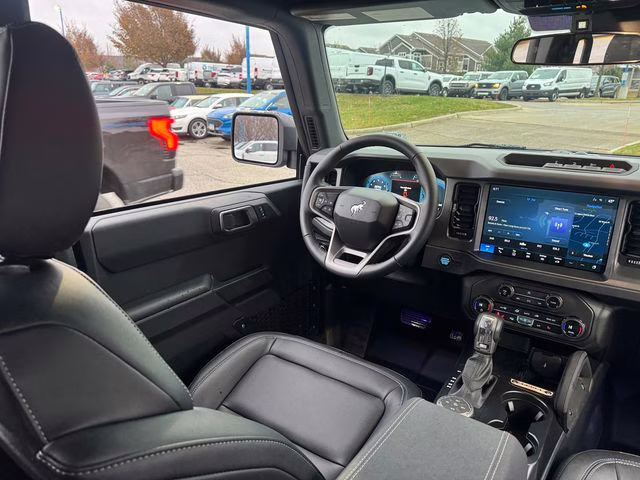 2025 Azure Gray Metallic Tri-Coat Ford Bronco Big Bend 4X4 SUV