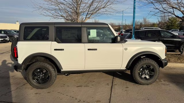 2025 Oxford White Ford Bronco Big Bend 4X4 SUV