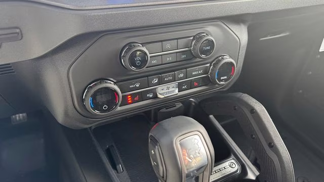 2025 Oxford White Ford Bronco Big Bend 4X4 SUV