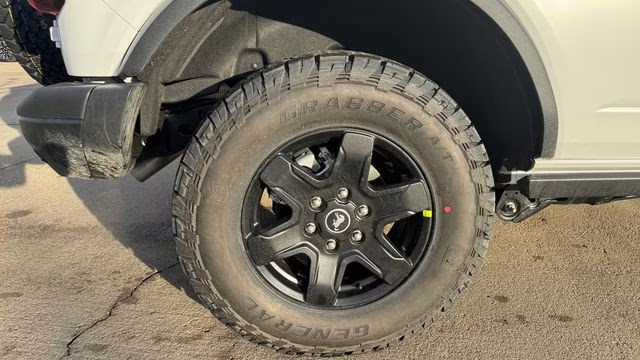 2025 Oxford White Ford Bronco Big Bend 4X4 SUV