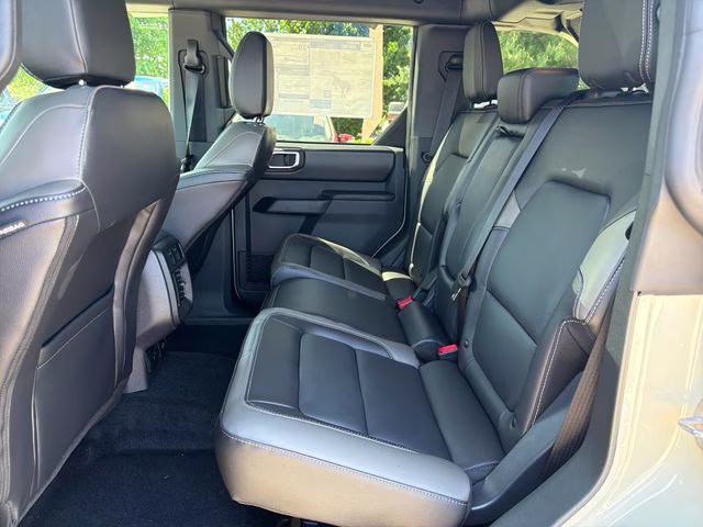 2025 Desert Sand Ford Bronco Outer Banks 4X4 SUV