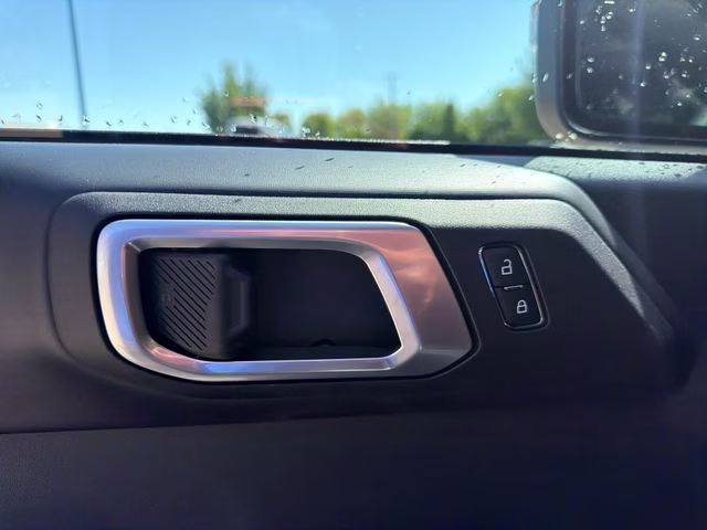 2025 Desert Sand Ford Bronco Outer Banks 4X4 SUV