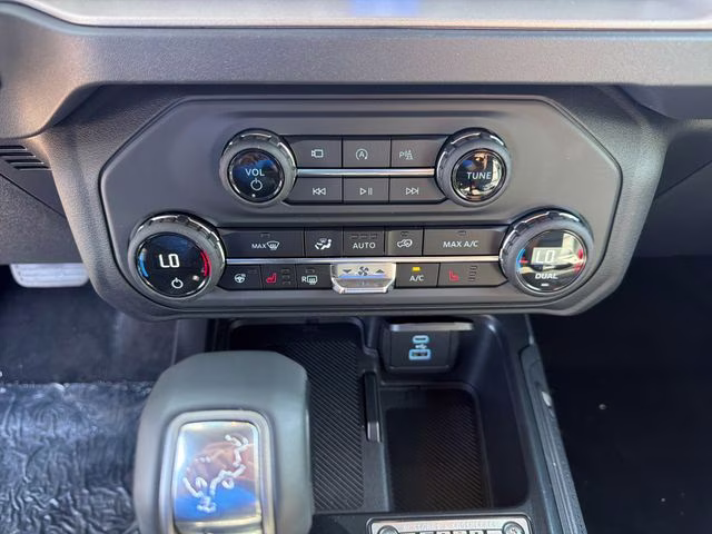 2025 Desert Sand Ford Bronco Outer Banks 4X4 SUV