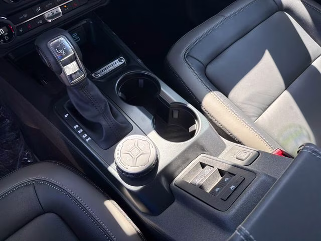 2025 Desert Sand Ford Bronco Outer Banks 4X4 SUV