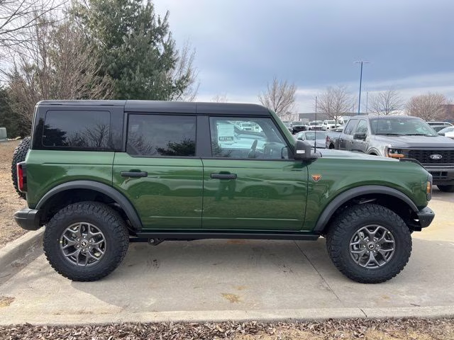 2025 Eruption Green Metallic Ford Bronco Badlands 4X4 SUV