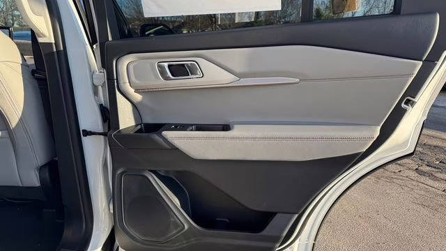 2026 Star White Metallic Tri-Coat Ford Explorer Active 4X4 SUV