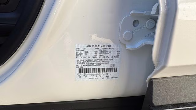 2026 Star White Metallic Tri-Coat Ford Explorer Active 4X4 SUV