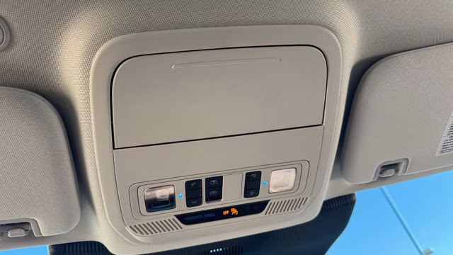 2026 Star White Metallic Tri-Coat Ford Explorer Active 4X4 SUV