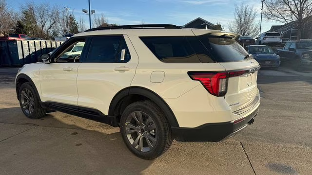 2026 Star White Metallic Tri-Coat Ford Explorer Active 4X4 SUV
