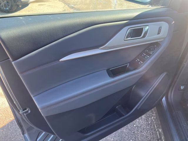 2026 Carbonized Gray Metallic Ford Explorer Active 4X4 SUV