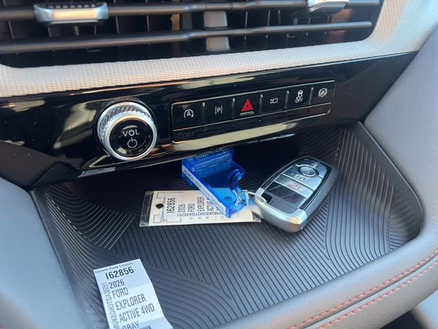 2026 Carbonized Gray Metallic Ford Explorer Active 4X4 SUV