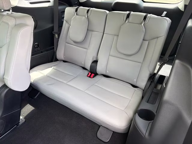 2026 Agate Black Metallic Ford Explorer Active 4X4 SUV