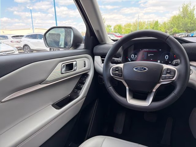 2026 Agate Black Metallic Ford Explorer Active 4X4 SUV