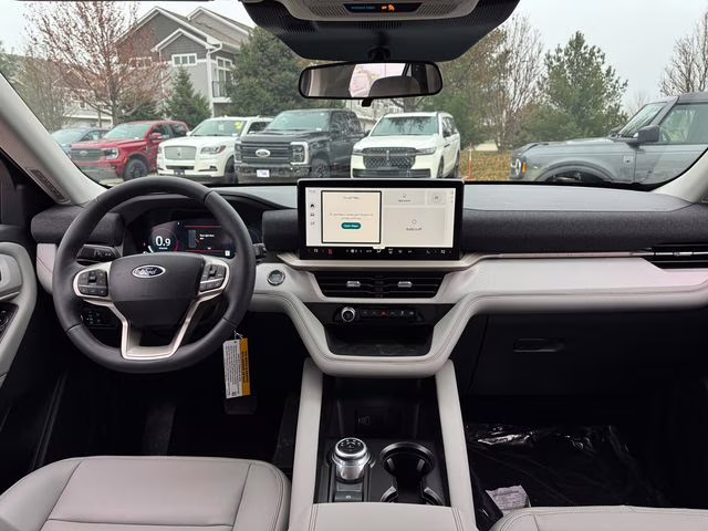 2026 Agate Black Metallic Ford Explorer Active 4X4 SUV